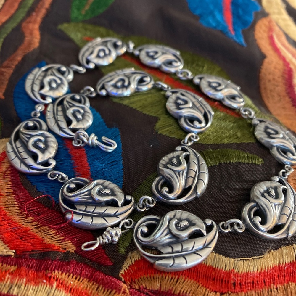 🌴Art Deco Vintage Sterling Silver Repousse  Calla Lily choker